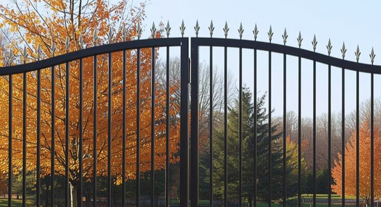 Commercial Gate Manufacturing