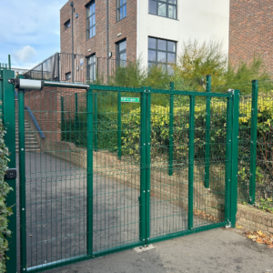 Green commercial fencing